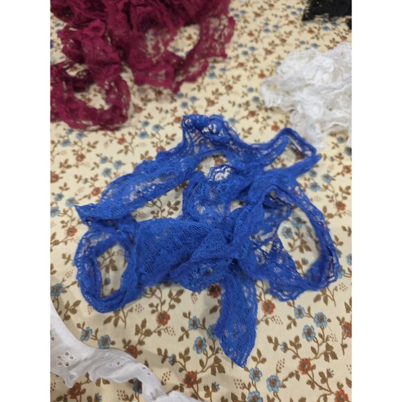 Lot of Assorted Lace & Ribbon Edging Trims – Various Colors & Styles - Picture 6 of 9